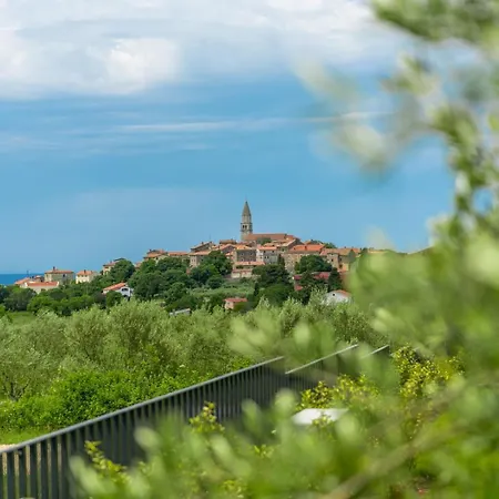 فيلة Visignano With Private Pool, Bbq And Jacuzzi Strpacici