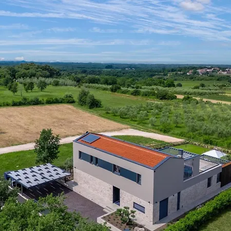 Visignano With Private Pool, Bbq And Jacuzzi